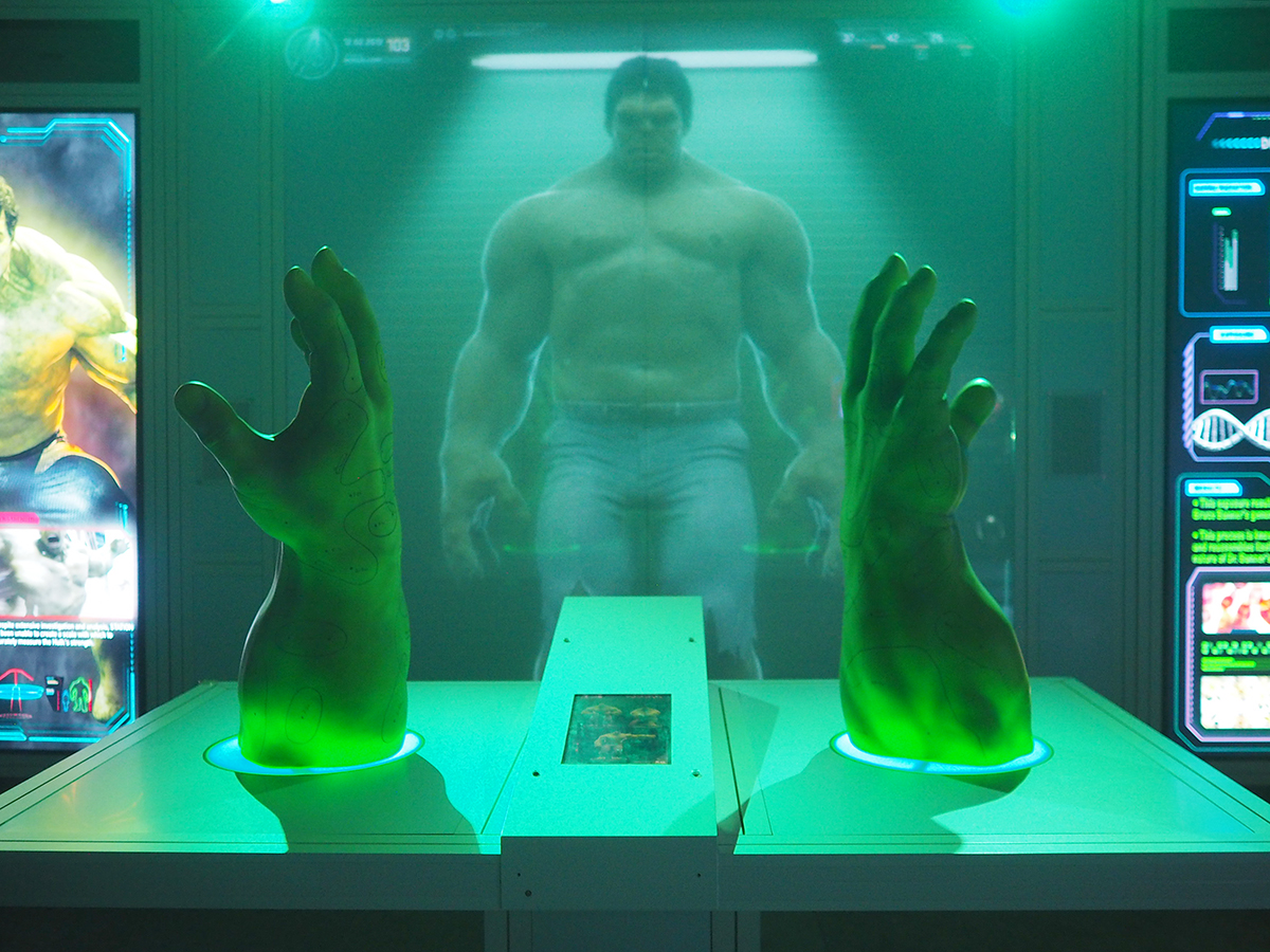 marvel avengers station hulk hands